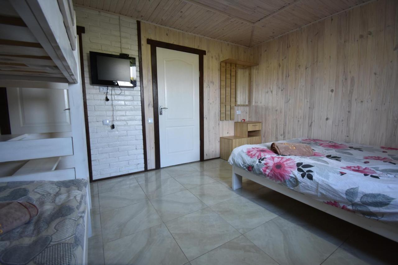 Маєток Мигдаль Hotel Svityaz' Exterior foto
